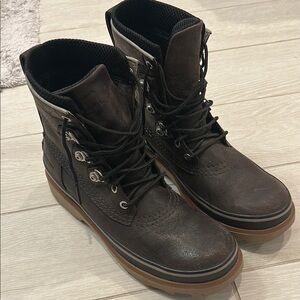 Sorel Men's Dark Brown Waterproof Leather Boots